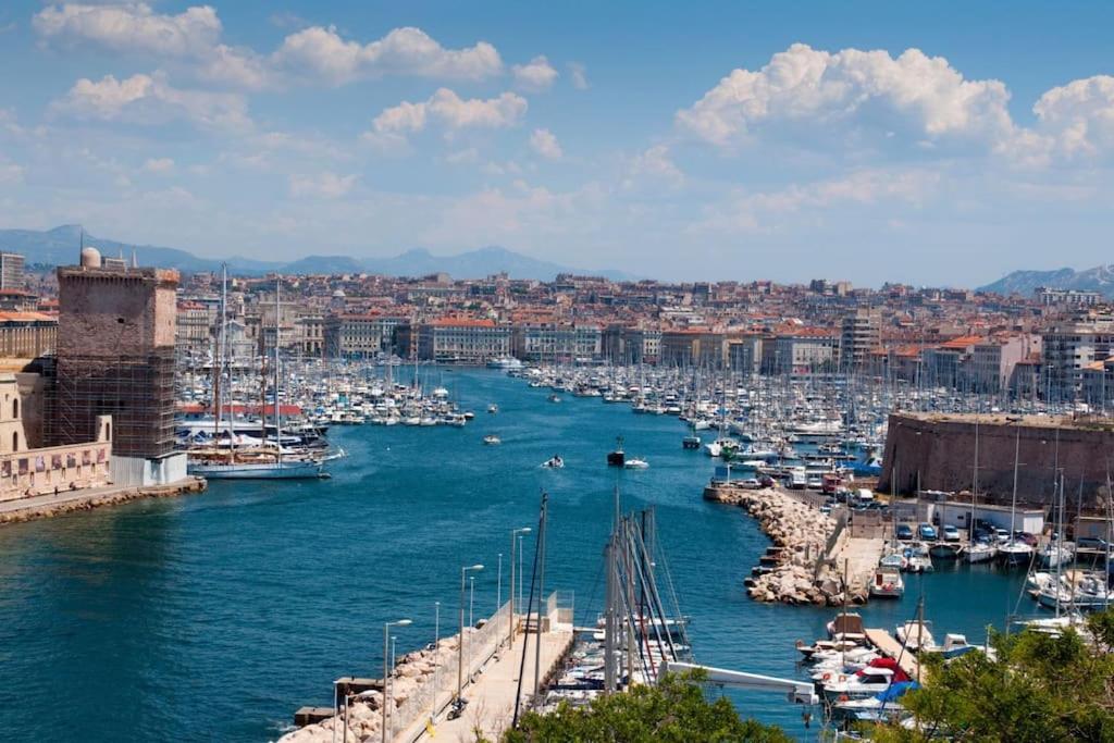 Tres Chaleureux A Hébergement de vacances Marseille