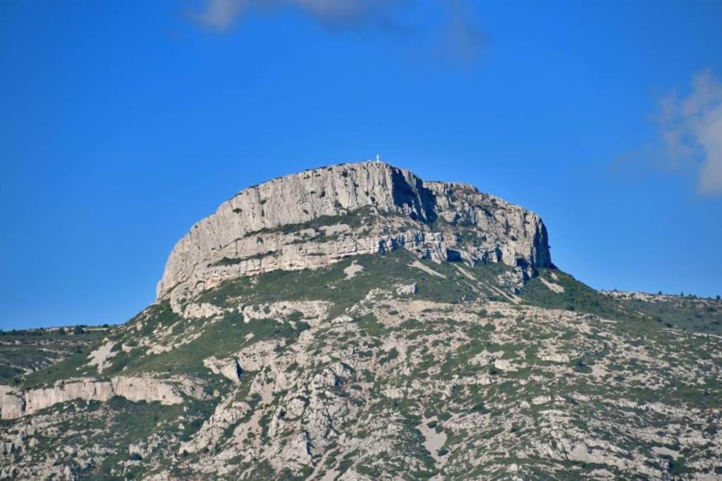 Tres Chaleureux A Hébergement de vacances *