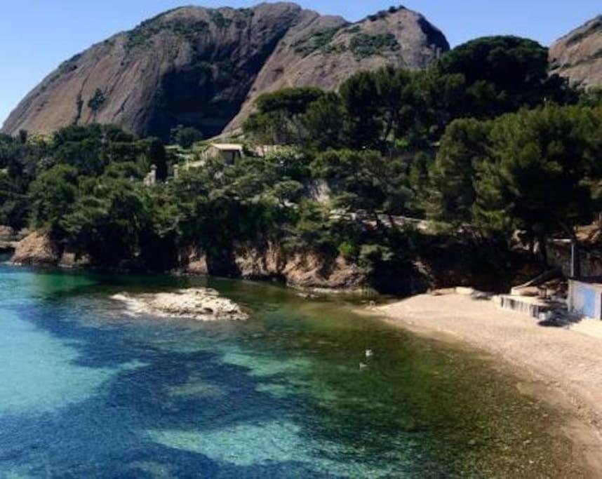 Tres Chaleureux A * Marseilles